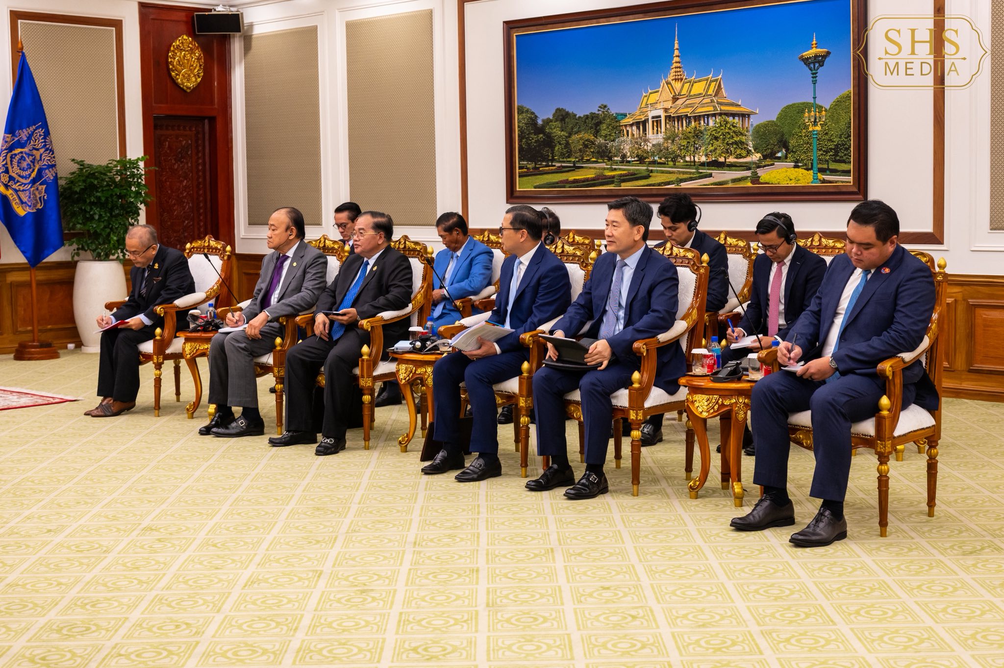 Samdech Hun Sen Grants Audience to Malaysian Deputy Prime Minister and Minister of Rural and Regional Development