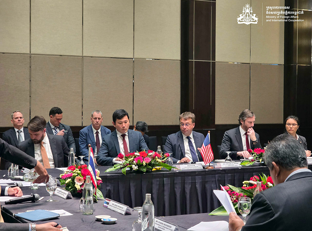 Deputy PM Prak Sokhonn Attends Four-Party Meeting on Cambodia-Thailand Peace