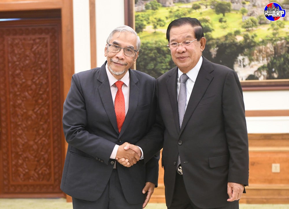 Hun Sen Reaffirms Commitment to Peace and Ceasefire with Thailand
