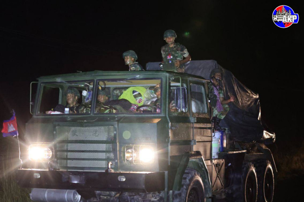 Cambodia and Thailand Begin Phased Heavy Weapon Withdrawal at Border ๐ฐ๐ญ๐น๐ญ