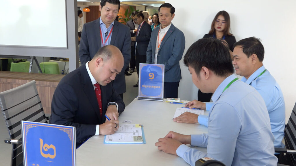 Hun Many Clarifies Civil Servant Census Focuses on Data Verification, Not Disciplinary Action