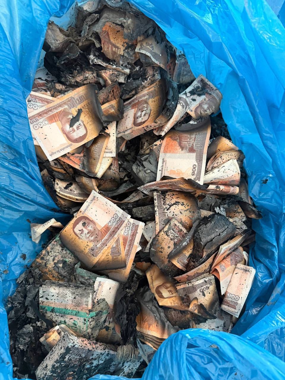 National Bank of Cambodia Continues Free Exchange for Old or Damaged Riel Notes