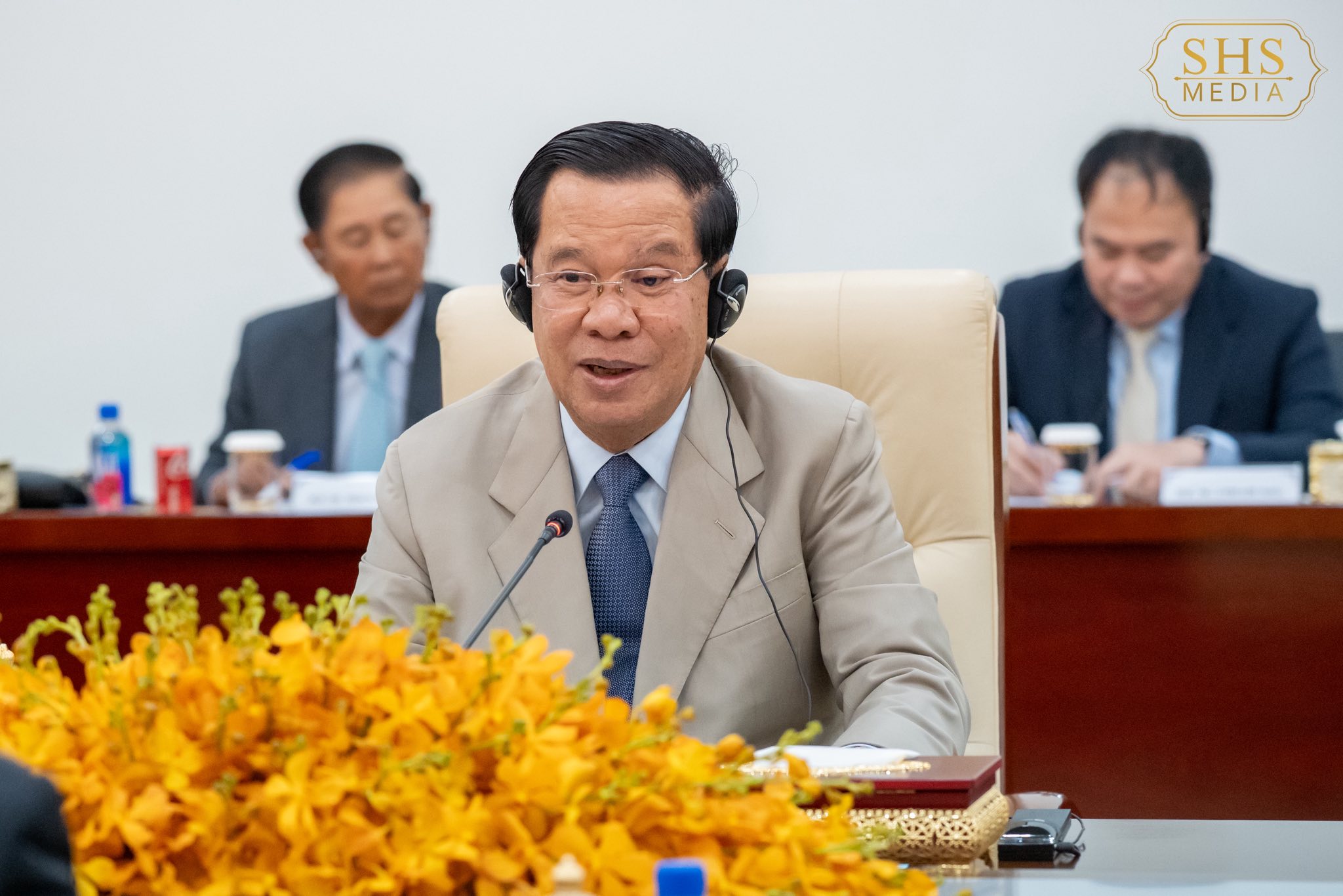 Hun Sen & CPC Official Boost Cambodia-China Party-to-Party Cooperation