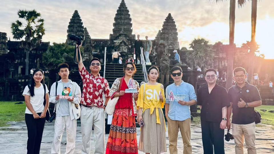A group of influential Chinese content creators promote tourism in Siem Reap