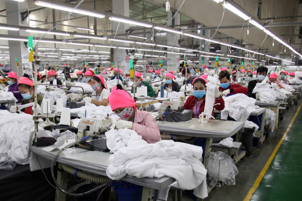 Cambodia’s Big Success: Clothing and Shoe Exports Jump 16% in 2025