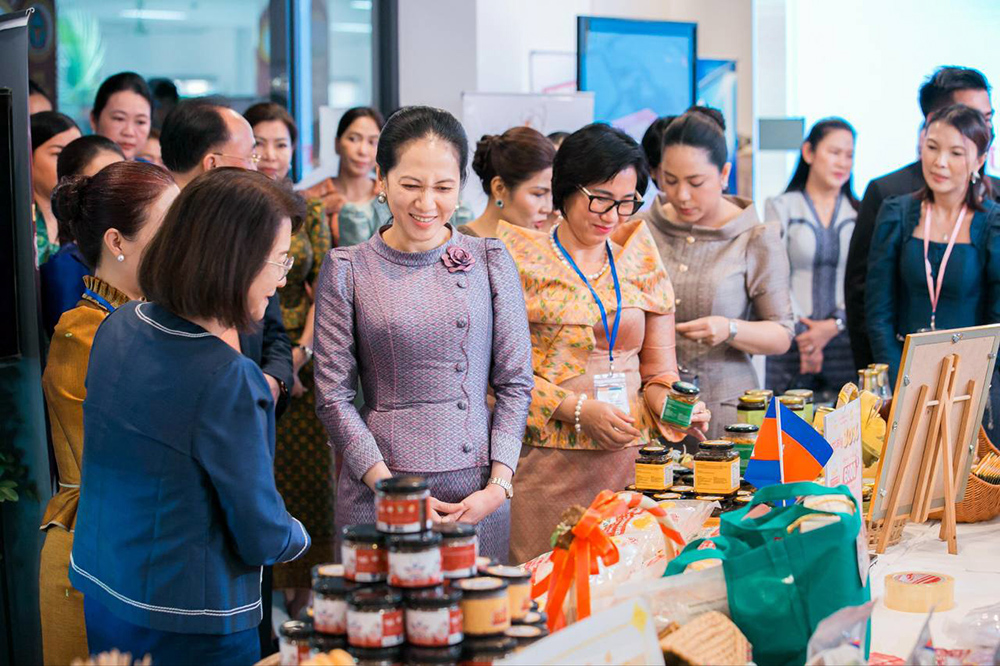 First Lady Opens WEE-DC to Boost Women’s Entrepreneurship