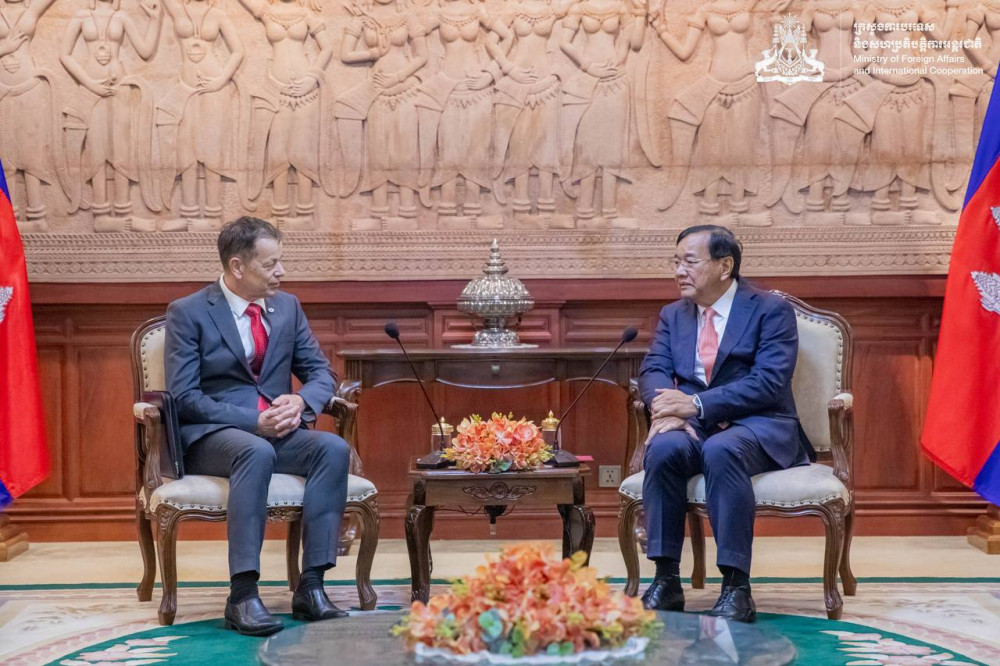 ICRC: 18 Captured Cambodian Soldiers Safe in Thai Custody