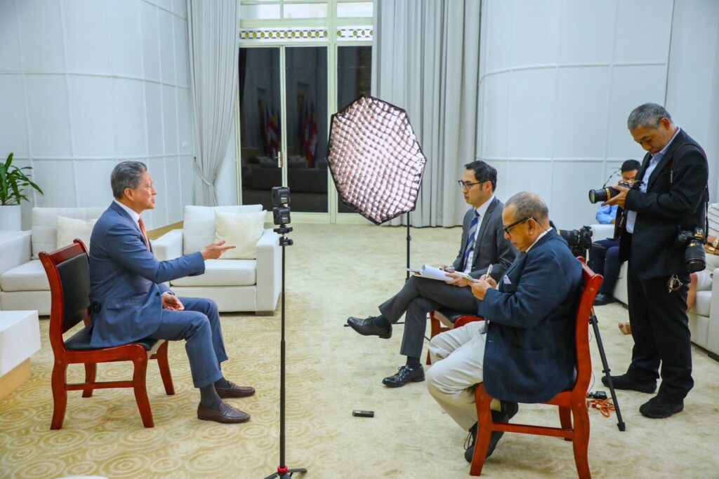 Discover how DPM Sun Chanthol’s Nikkei Asia interview is reshaping Cambodia's global investment image. Insights on electronics, automotive, and Vision 2050.