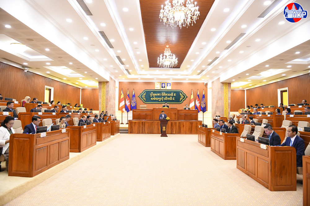 Sky-High Standards: Cambodia’s Senate Unanimously Approves Modernized Civil Aviation Law